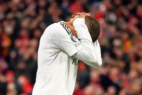 南宫娱乐-关于窗口期欧洲杯焦点战，里昂完成门线救险，底气十足，细节决定成败的信息