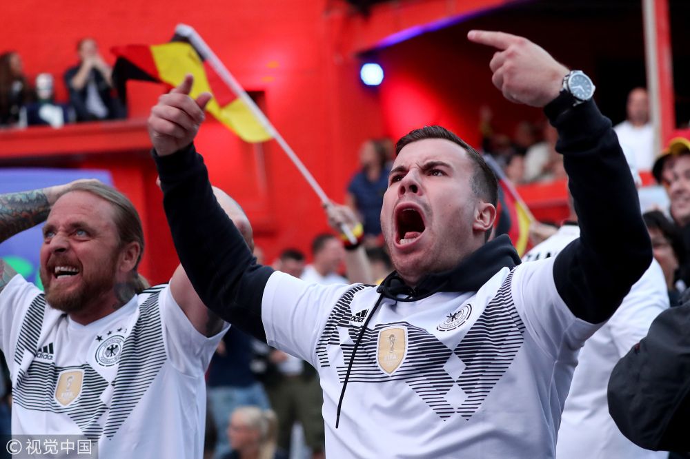 晋级下一阶段引发热议!,Ming在德国队比赛中夺冠引发球迷热议 晋级下一阶段引发热议!,Ming在德国队比赛中夺冠引发球迷热议